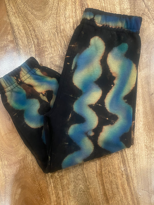 Reverse Dye Squiggle (1 of 1, size 3T) - little sweatpant
